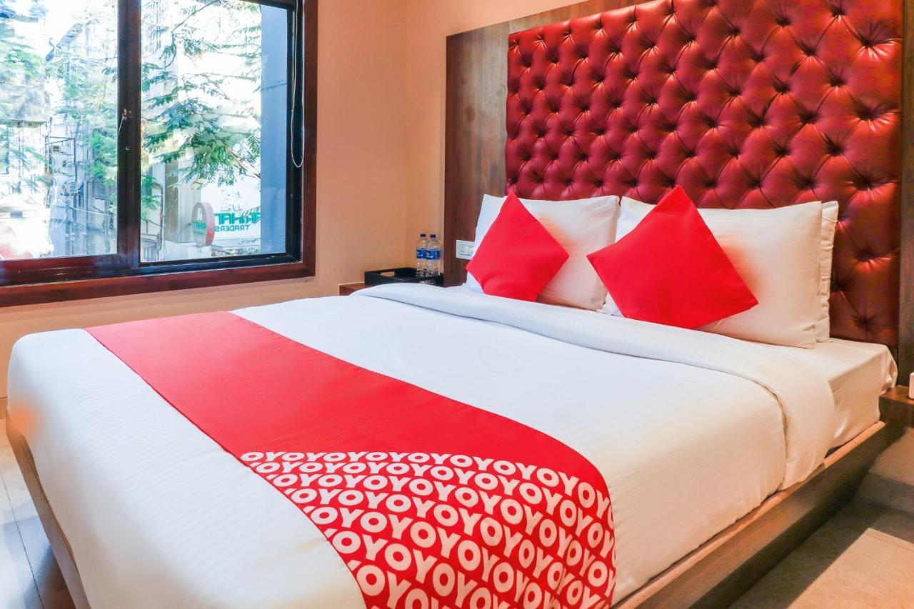 Oyo 70475 Hotel Sea Breeze ムンバイ エクステリア 写真